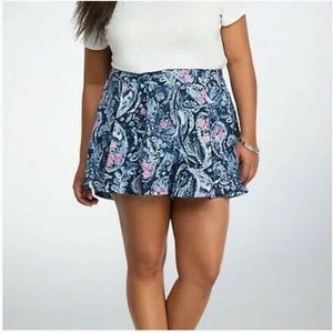 Torrid Flowy Paisley Print Shorts, Size 2